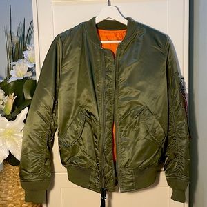 Alpha Industries MA-1 bomber jacket Women’s XS Sage Green